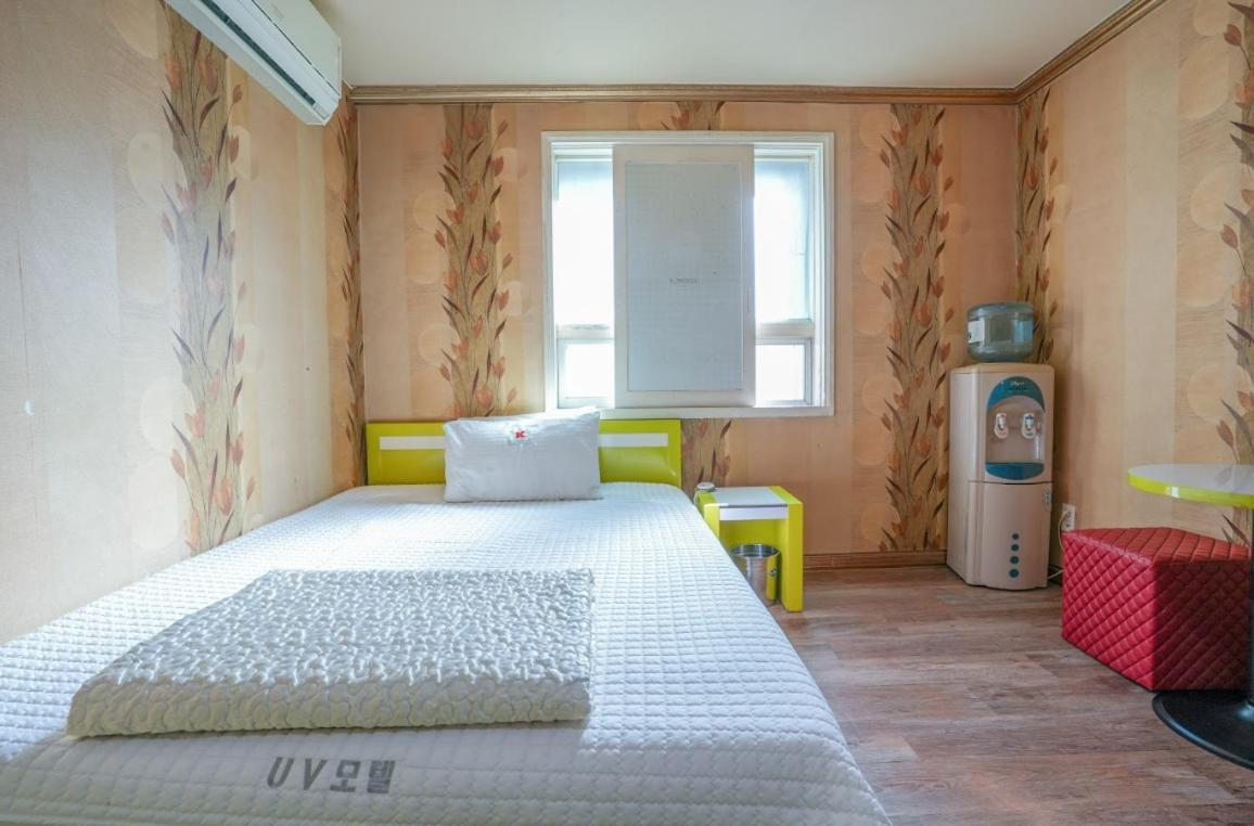 K Motel Daeyeon Ciudad Metropolitana de Busan Exterior foto